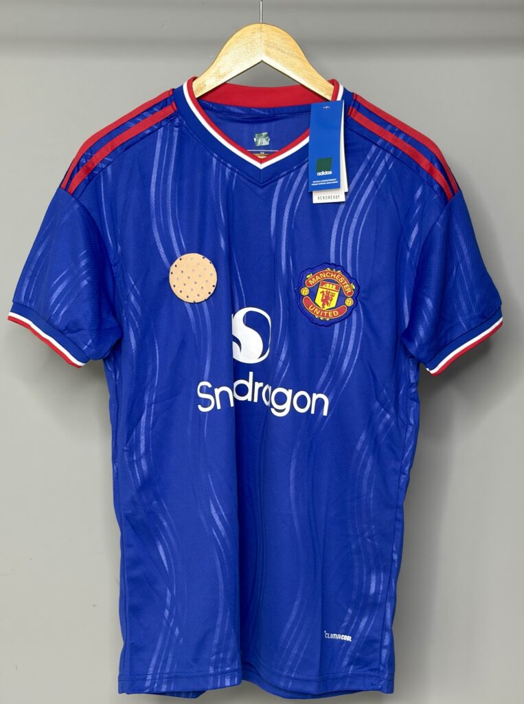 MANCHESTER UNITED AWAY 2026/27 FAN VERSION IMPORTED KIT